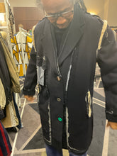Load image into Gallery viewer, Wool coat
