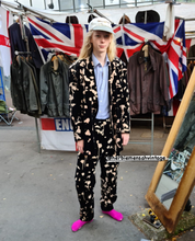 Load image into Gallery viewer, Velvet Bleach Design Trouser
